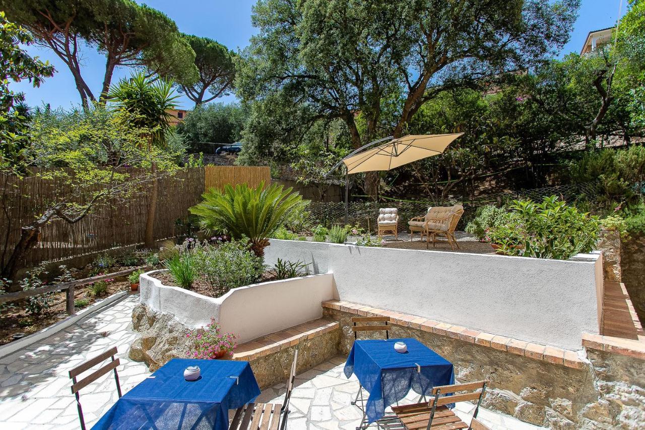 Brezza Marina Guest House Porto Ercole  Bagian luar foto